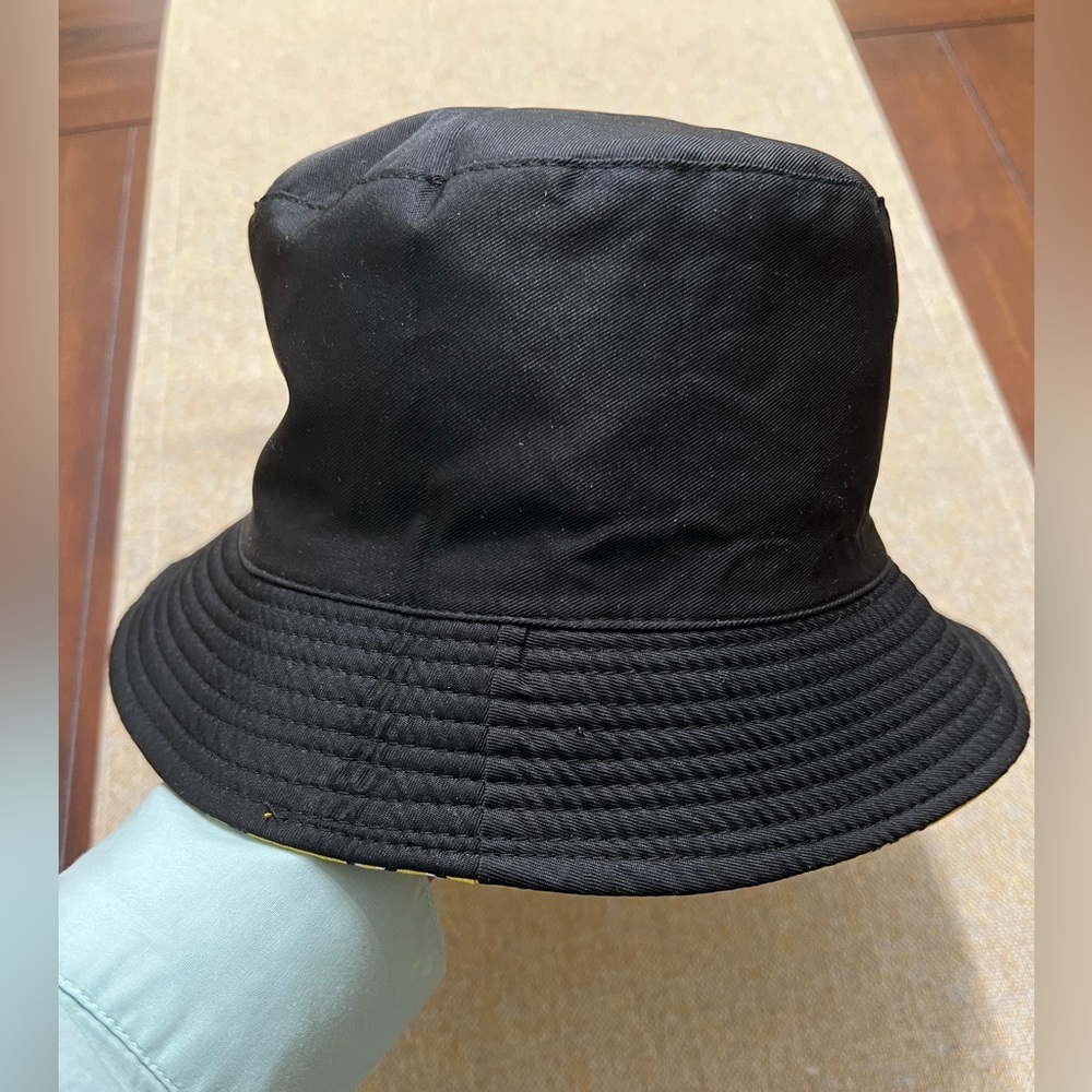 ❤️ Reversible Bucket Hat with Ducks